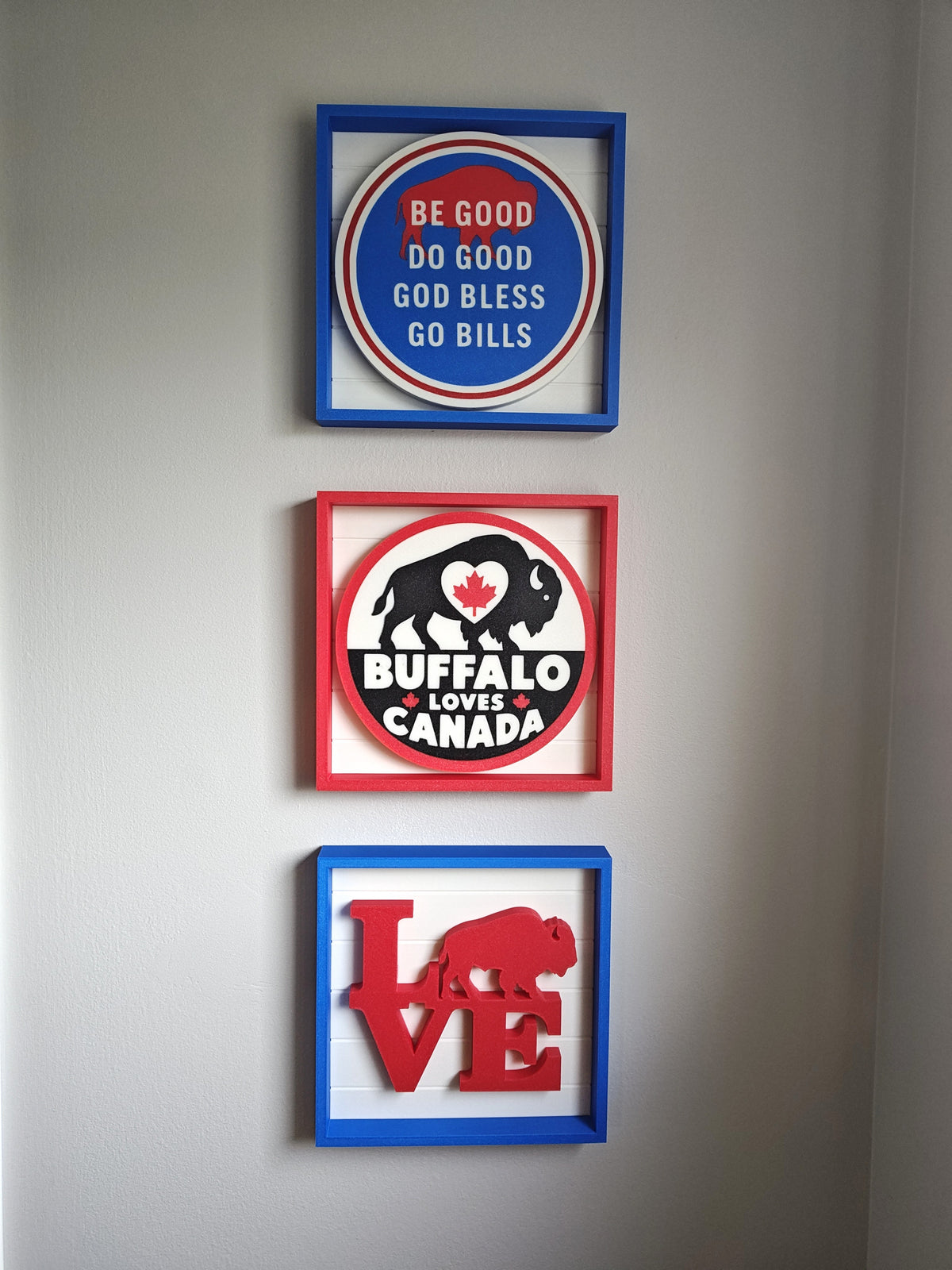 Buffalo Loves Canada Shadow Box