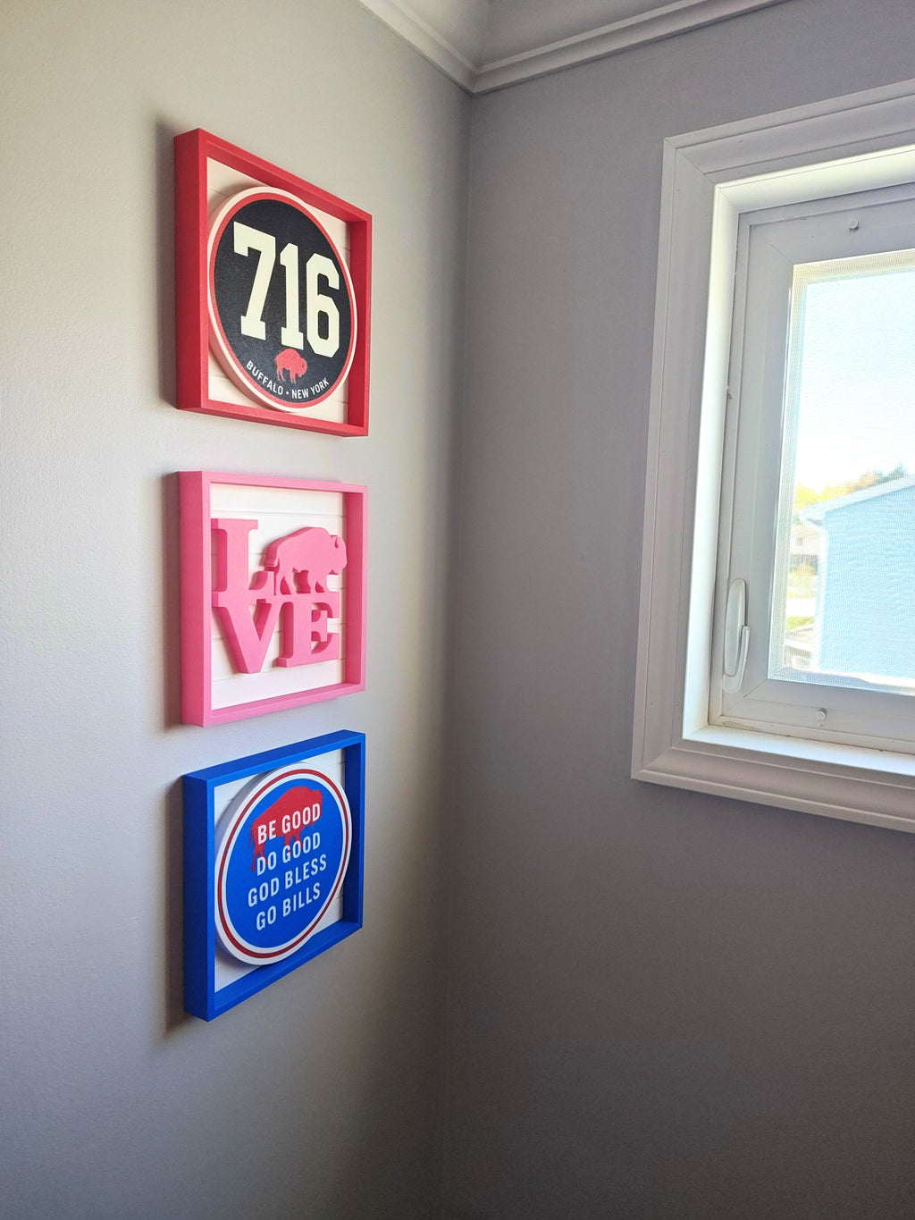 Buffalove Shadow Box